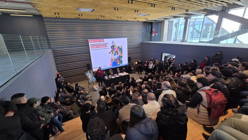 PRESENTACIÓN DEL LIBRO "MUJERES QUE SIEMBRAN EDUCACIÓN, COSECHAN FUTURO"